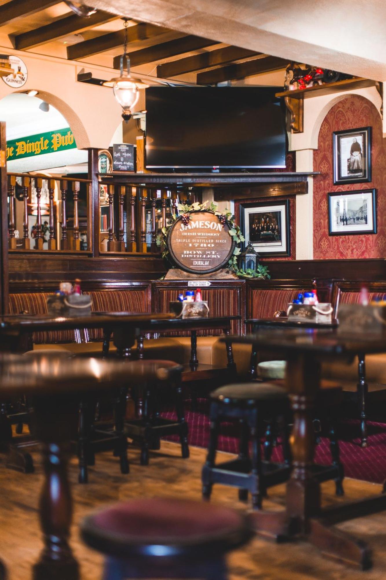 The Dingle Pub Rooms Exterior foto